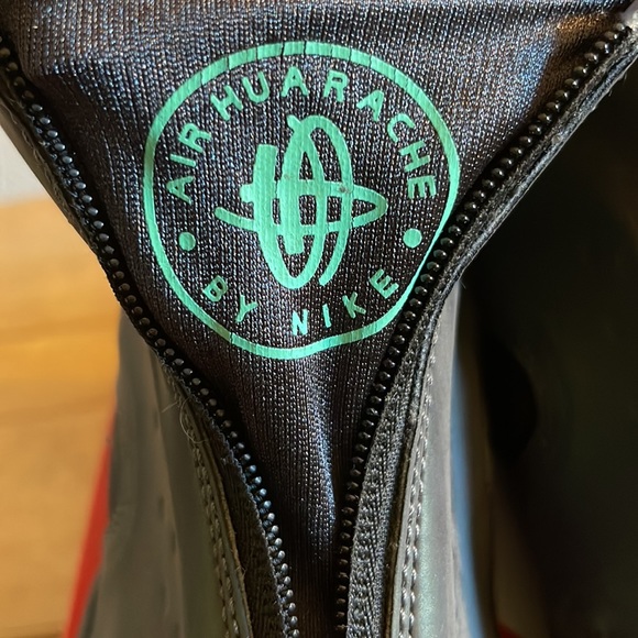 NIKE W AIR HUARACHE RUN MID PRM - Picture 9 of 11